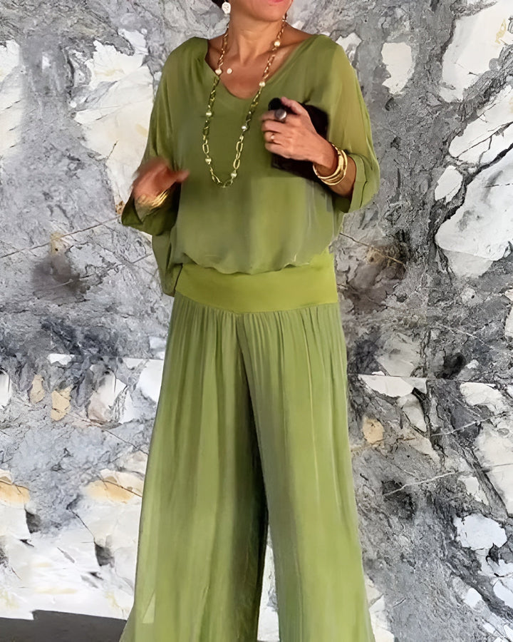 Veronika | Comfortable Set