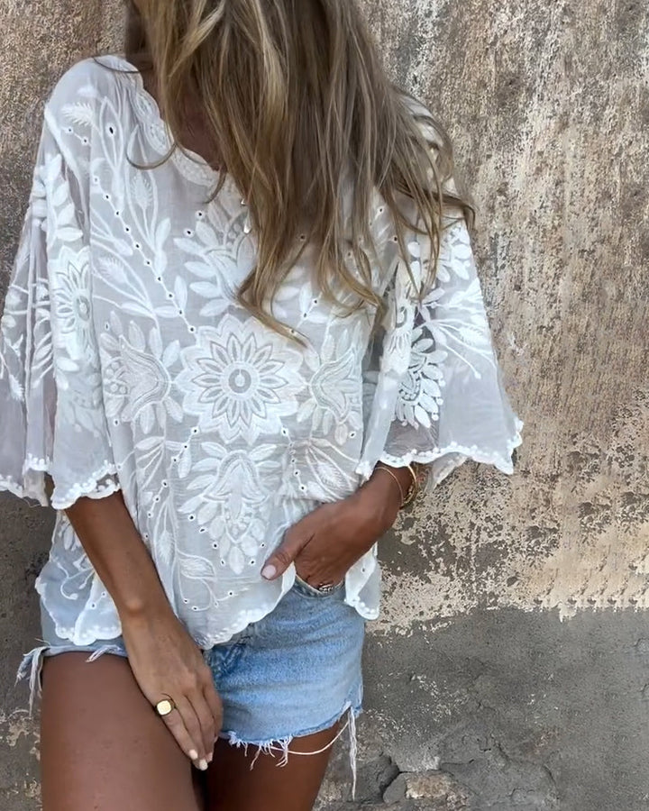 Rhyan | Comfortable Blouse