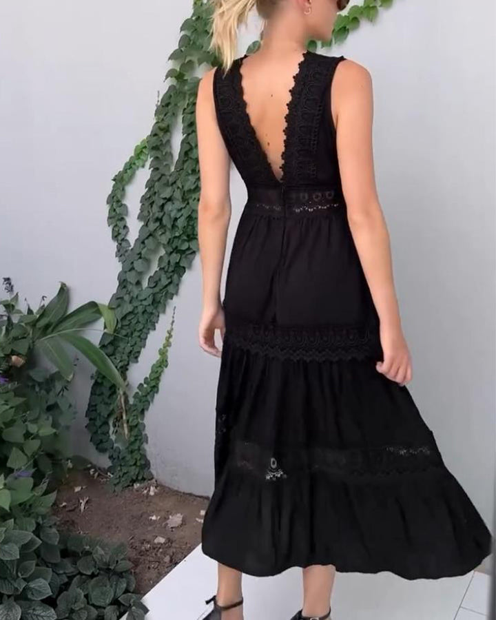 Lera | Elegant Lace Dress with V-Neck