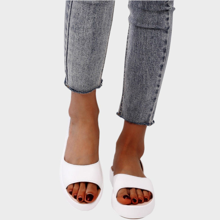 Caryzzaa | Orthopedic Sandals